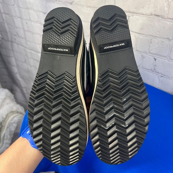 |•SOREL•| Trivoli High Black Waterproof Winter Boots Size 8.5 - Picture 8 of 12